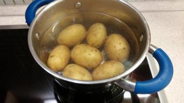 Aardappel roll: stevig, eenvoudig en erg lekker!