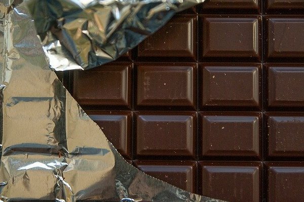 Het is voldoende om een ​​paar stukjes chocolade per dag te eten om de hersenen te helpen werken (Foto: pixabay.com)