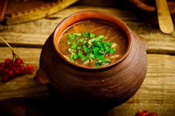 Wat is Rahman soep en hoe ze te koken. Recept van de 19e eeuw