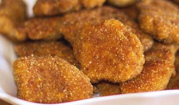 Krokante kip nuggets thuis 🐔 sappige kipfilet recept