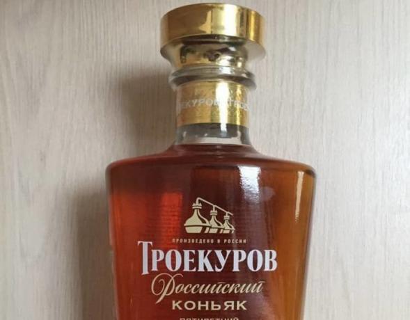 Een goede cognac over de resultaten Roskachestva. Op een stevige "C klasse".