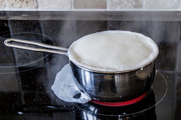 Na het koken blijven er heilzame stoffen in melk achter (Foto: Pixabay.com)