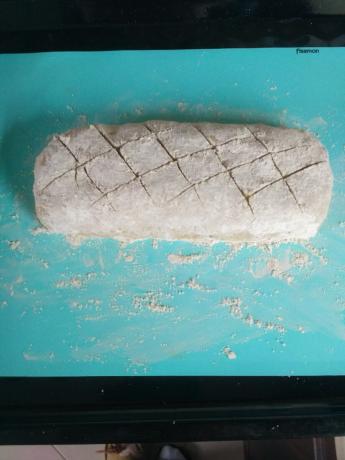 Een eenvoudig recept van volkorenbrood.